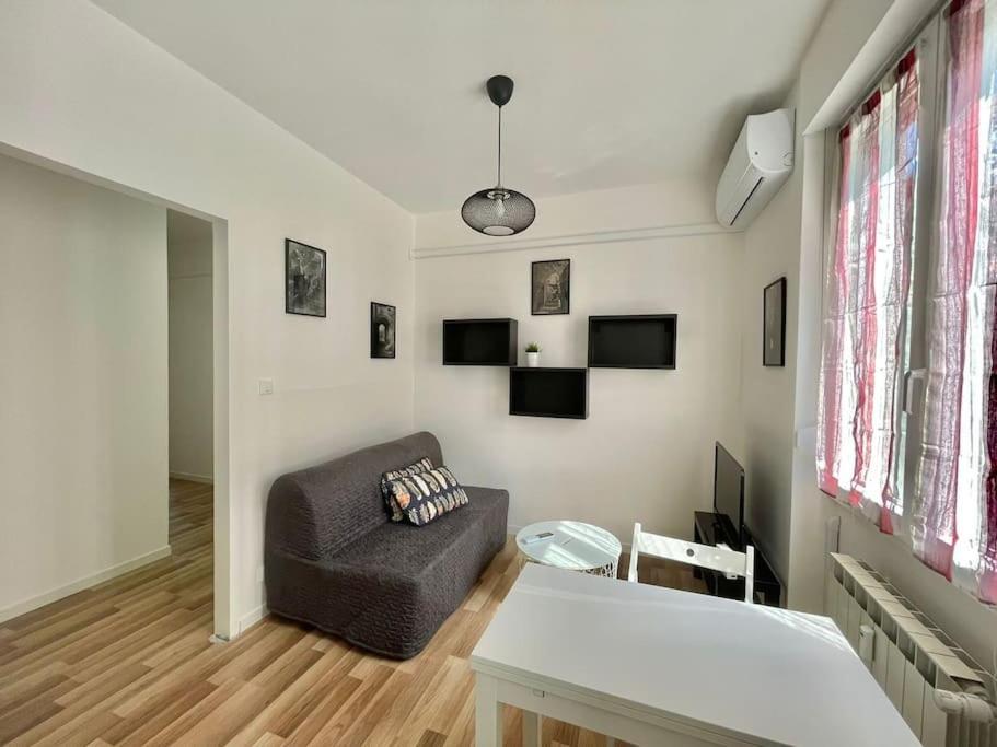 Leia Home W/Private Parking In Old Town Trieste Dış mekan fotoğraf